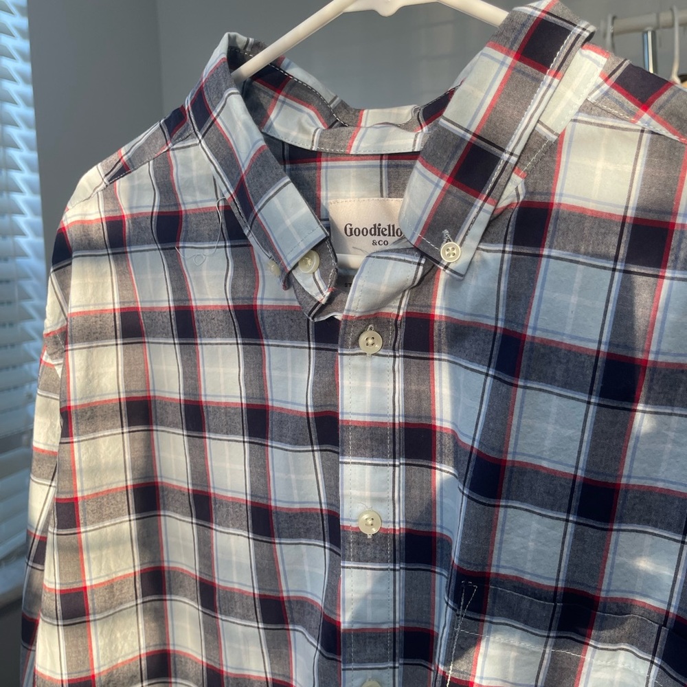 Good fellow & co Blue Red Plaid Long sleeve dress shirt